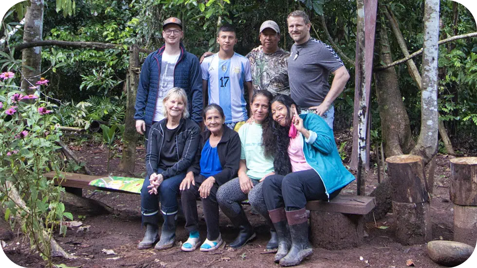 Group photo of families involved in the Madidi Kullpana Ecolodge project in the Bolivian Amazon.